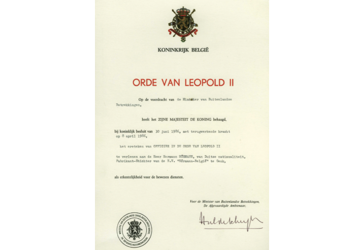Hermann Hörmann was awarded as the "Orde van Leopold II" by the King of Belgium.