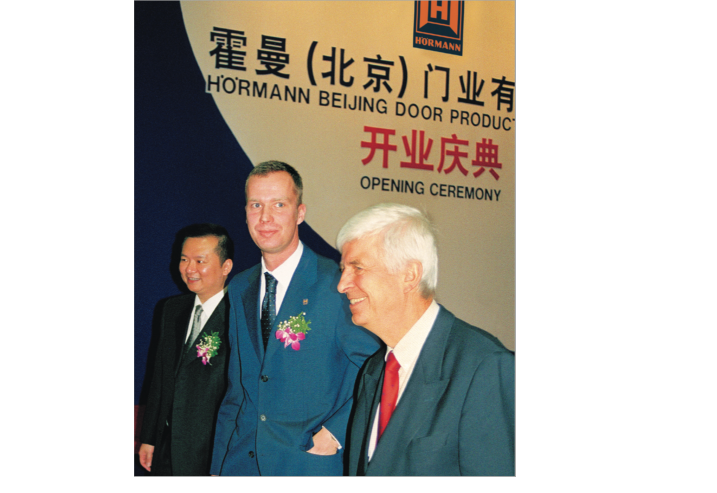 Martin J. Hörmann attended the opening ceremony of Beijing Door Production Co. Ltd. in China.